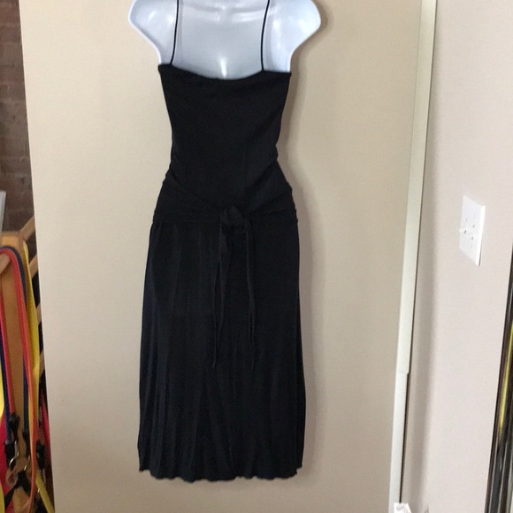 below the knee, low cut, strappy backless dress - Picture 2 of 7